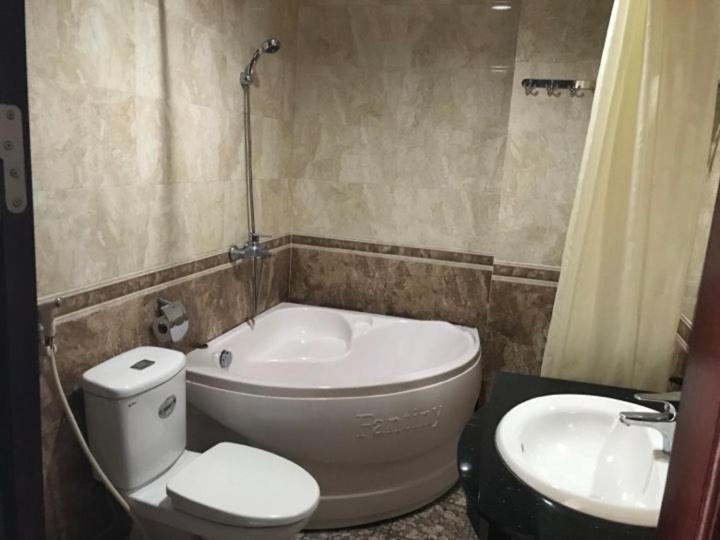 Lakeside 2 Hotel Nam Dinh Nhu Thuc Экстерьер фото